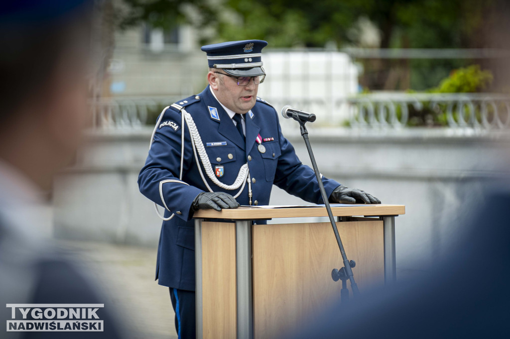 Święto Policji w Stalowej Woli: służba z „stalową wolą”