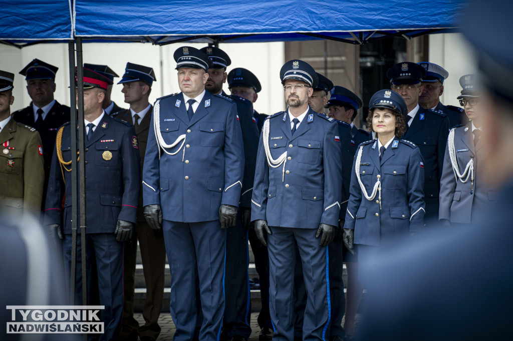 Święto Policji w Stalowej Woli: służba z „stalową wolą”