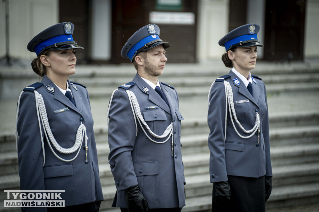 Święto Policji w Stalowej Woli: służba z „stalową wolą”