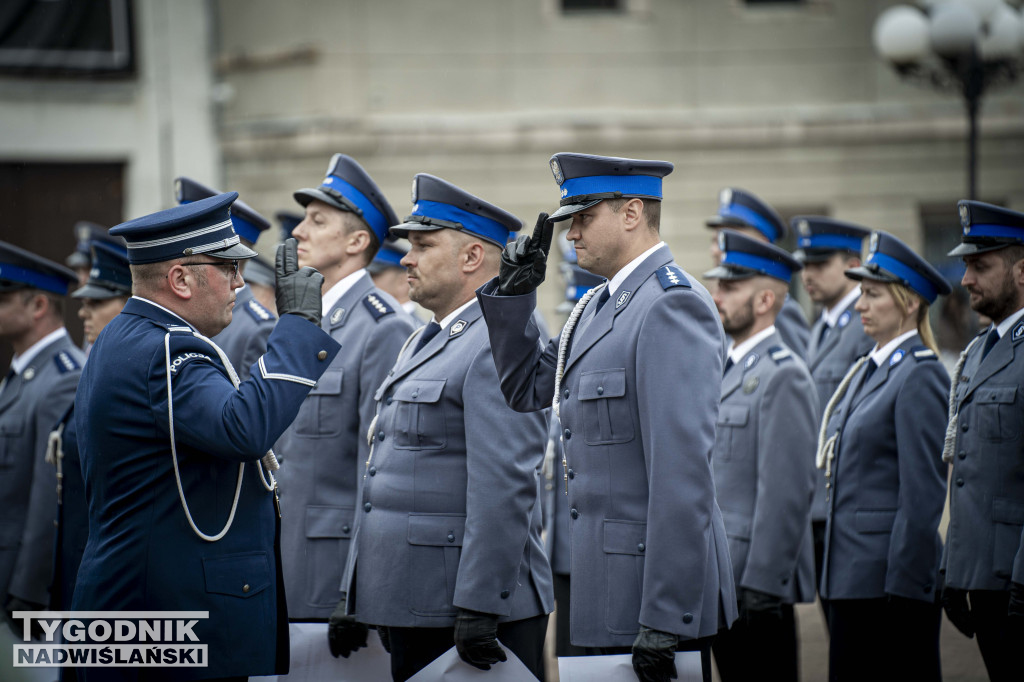 Święto Policji w Stalowej Woli: służba z „stalową wolą”
