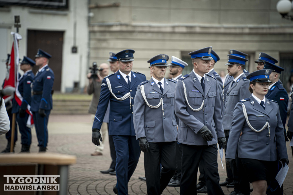 Święto Policji w Stalowej Woli: służba z „stalową wolą”