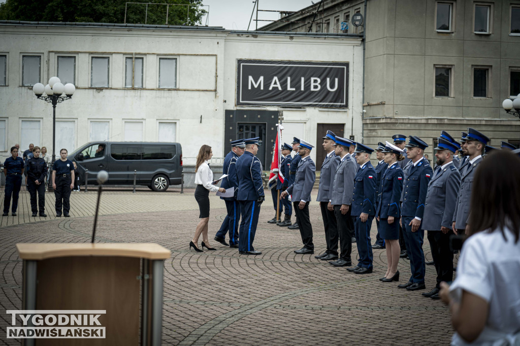 Święto Policji w Stalowej Woli: służba z „stalową wolą”