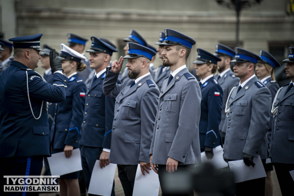 Święto Policji w Stalowej Woli: służba z „stalową wolą”