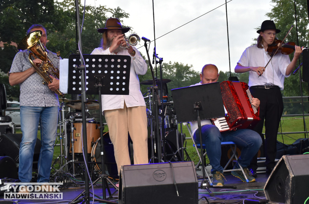 Dookoła Wody Festival - koncert na bulwarze