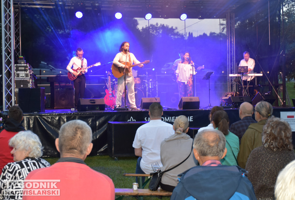 Dookoła Wody Festival - koncert na bulwarze