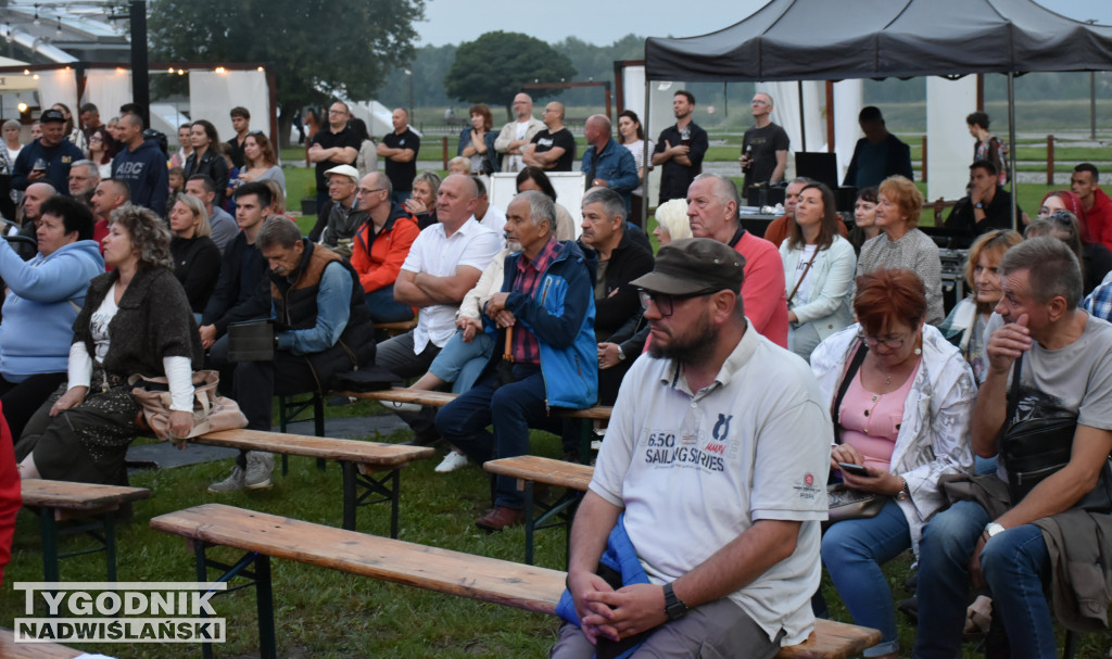 Dookoła Wody Festival - koncert na bulwarze