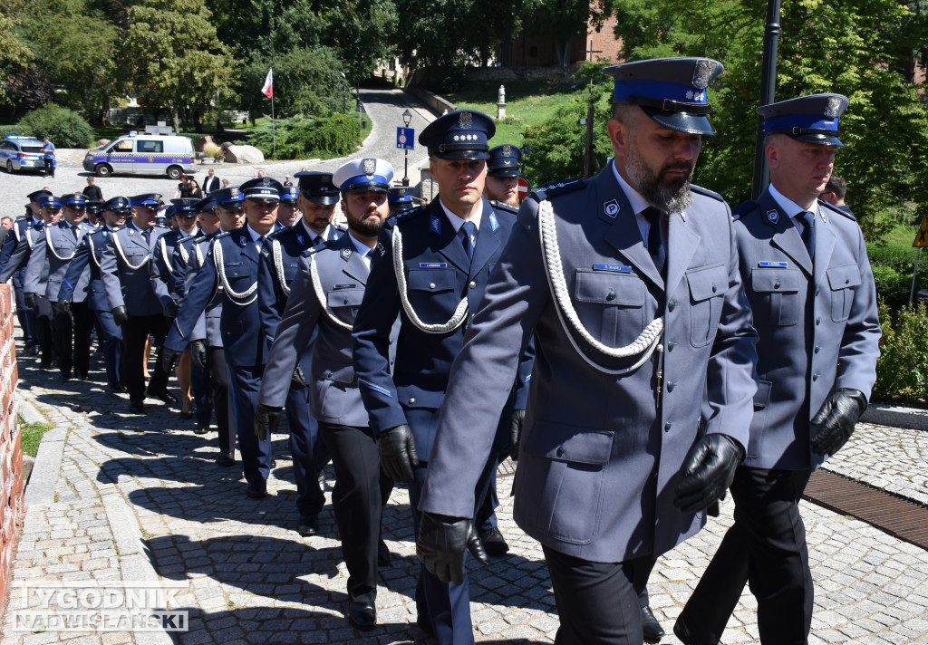 Powiatowe obchody Święta Policji w Sandomierzu