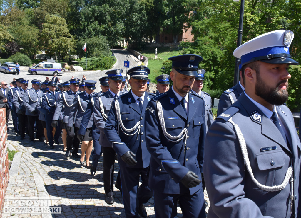 Powiatowe obchody Święta Policji w Sandomierzu