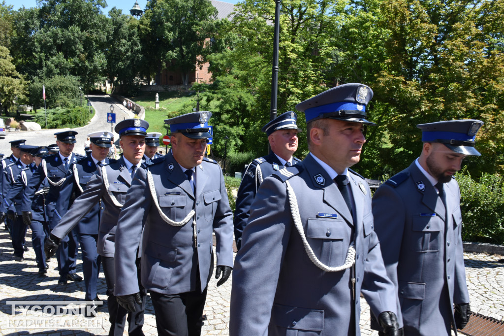 Powiatowe obchody Święta Policji w Sandomierzu