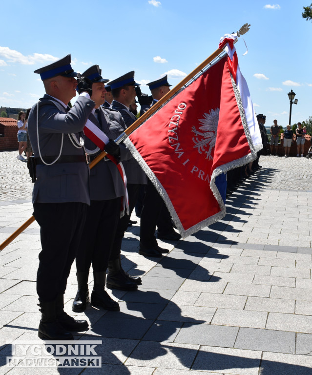 Powiatowe obchody Święta Policji w Sandomierzu