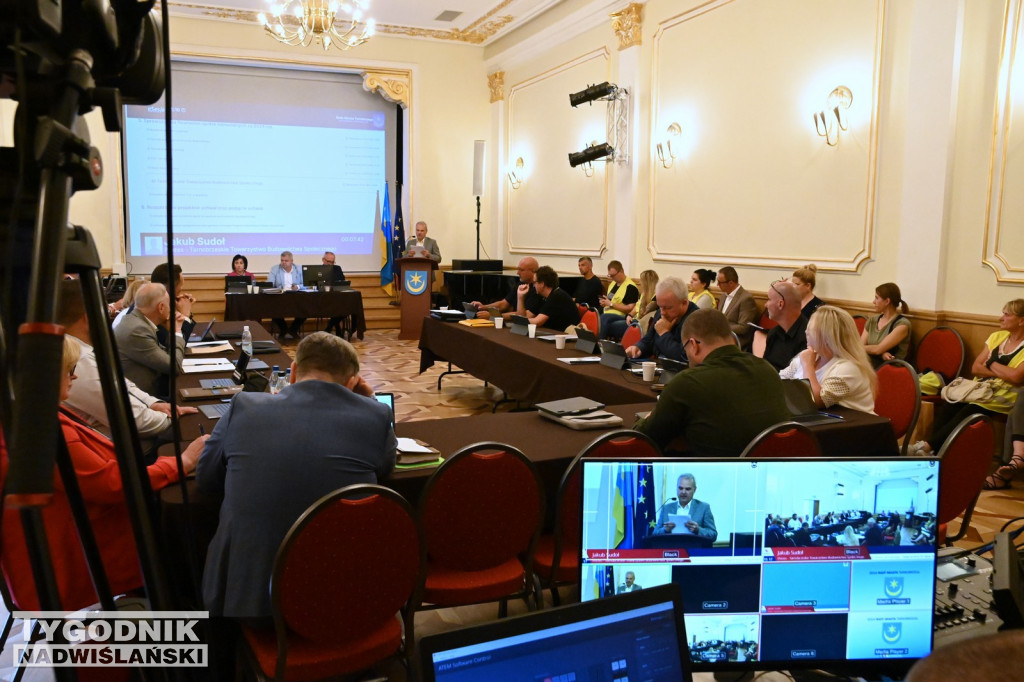 Debata o śmieciach na sesji Rady Miasta Tarnobrzega
