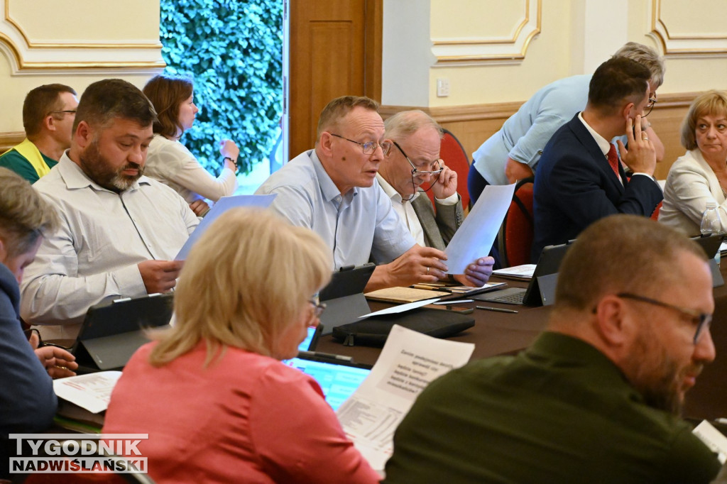 Debata o śmieciach na sesji Rady Miasta Tarnobrzega