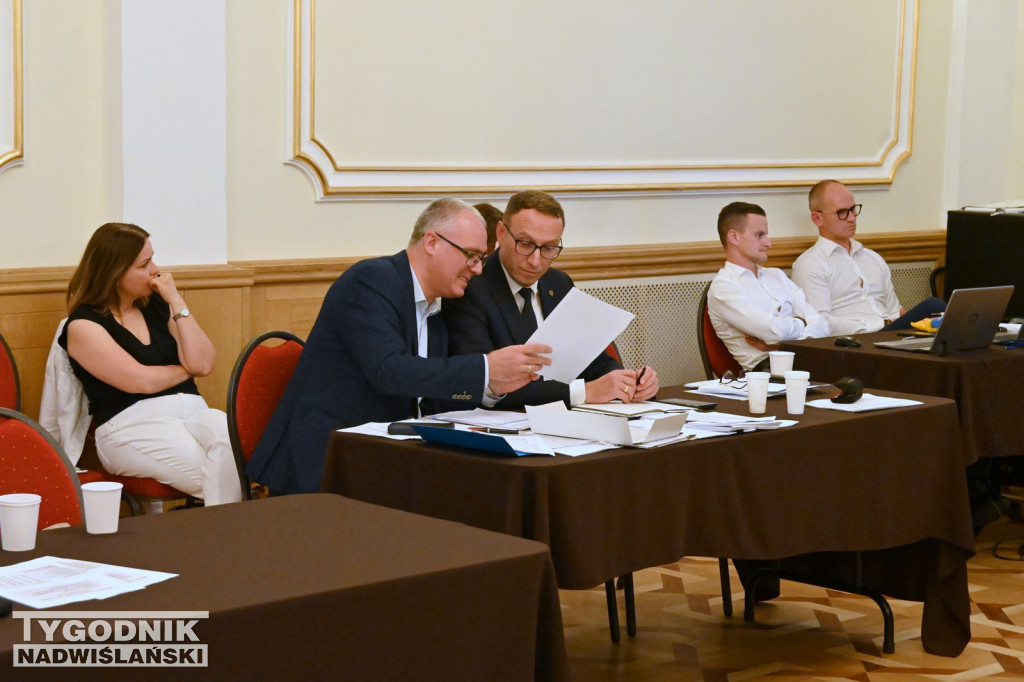 Debata o śmieciach na sesji Rady Miasta Tarnobrzega