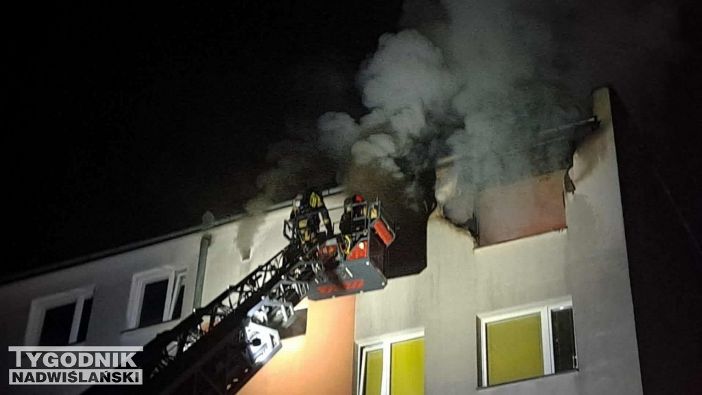 Pożar w bloku przy ul. Kossaka w Tarnobrzegu