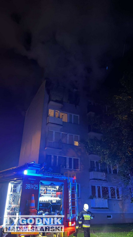 Pożar w bloku przy ul. Kossaka w Tarnobrzegu