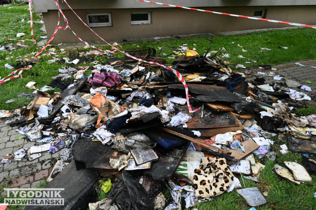 Pożar w bloku przy ul. Kossaka w Tarnobrzegu