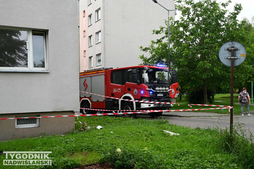 Pożar w bloku przy ul. Kossaka w Tarnobrzegu