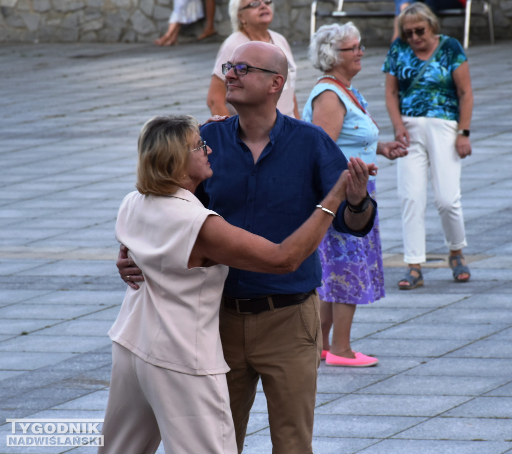 Miejska potańcówka w Sandomierzu