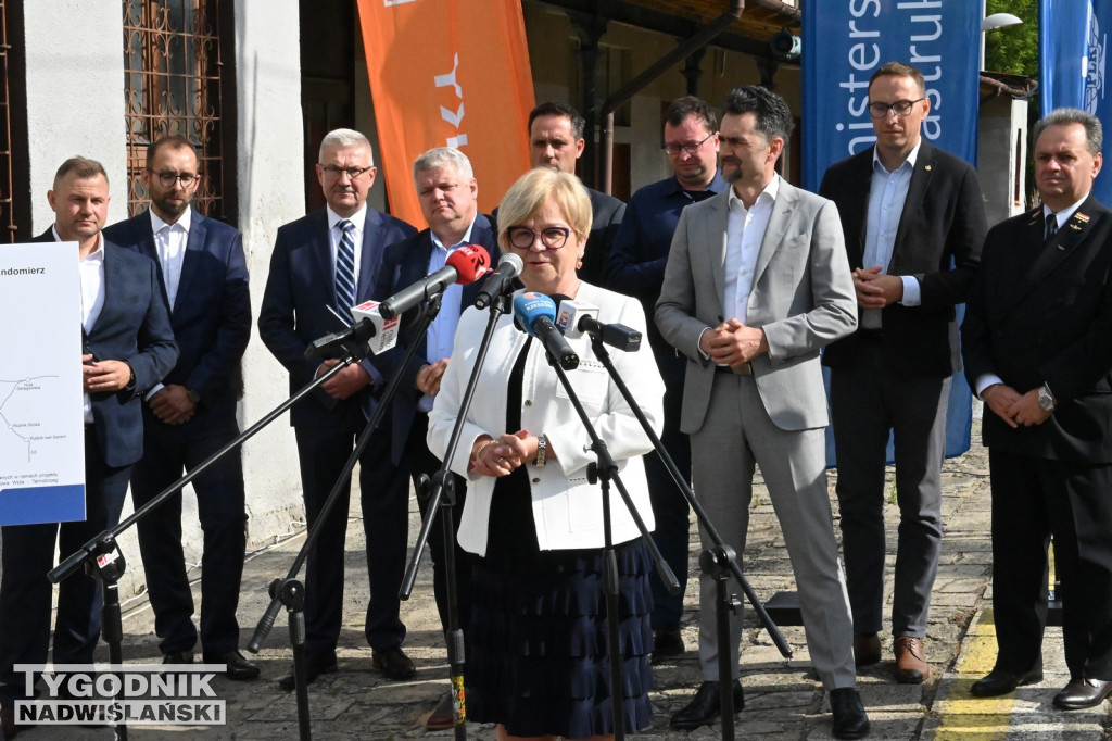 Podpisali umowę na ważną inwestycję kolejową