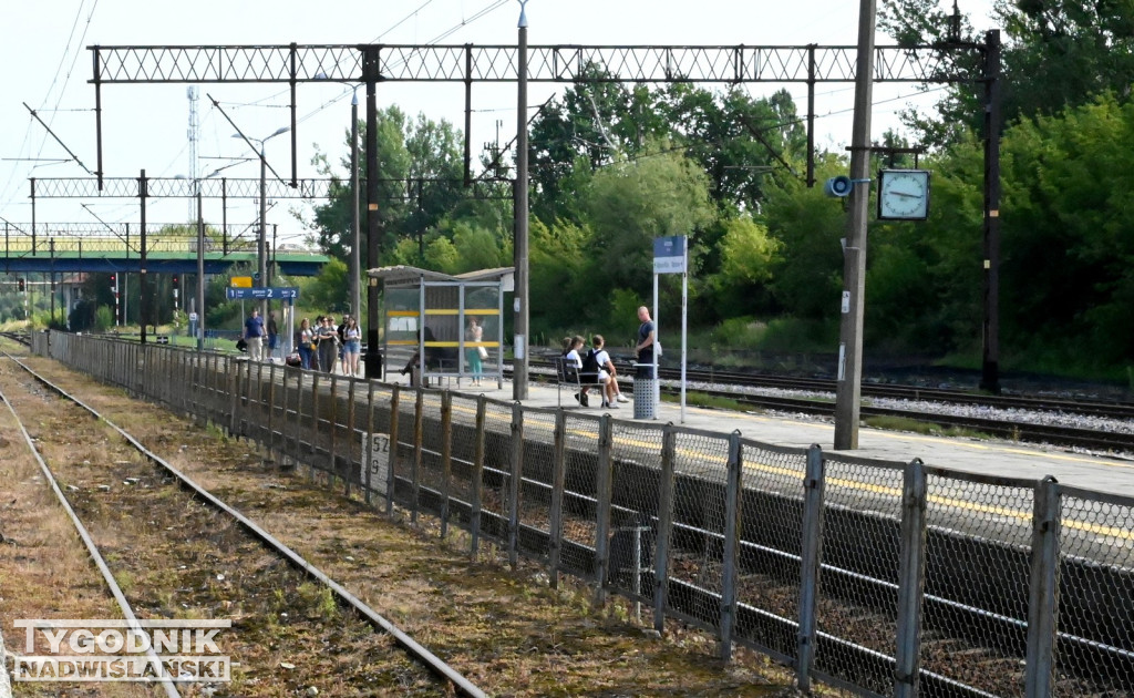 Podpisali umowę na ważną inwestycję kolejową