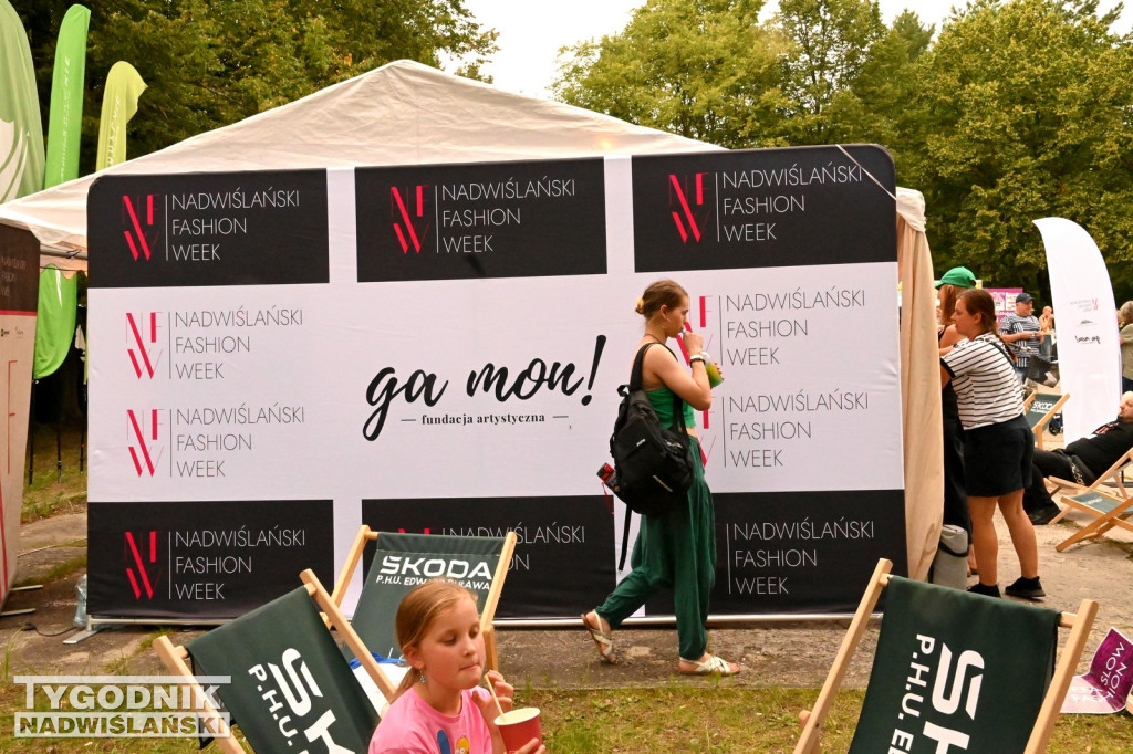 Nadwiślański Fashion Week w Nowej Dębie