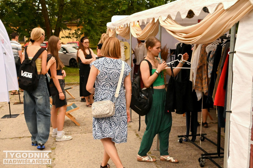 Nadwiślański Fashion Week w Nowej Dębie