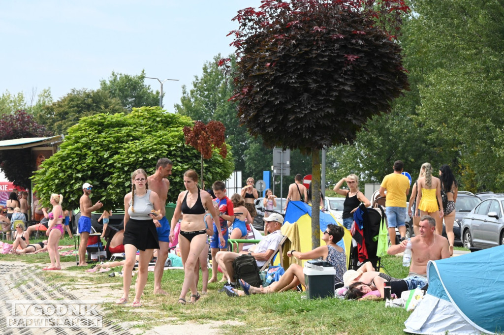Niedziela, 10 sierpnia, nad Jeziorem Tarnobrzeskim