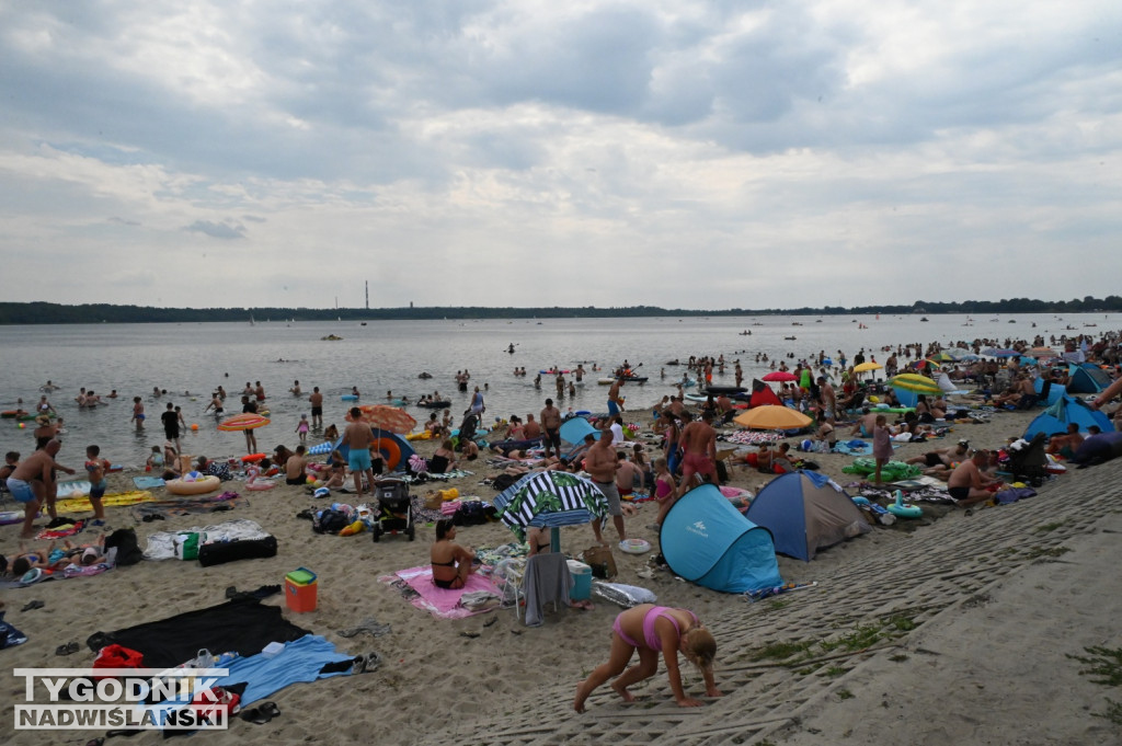 Niedziela, 10 sierpnia, nad Jeziorem Tarnobrzeskim