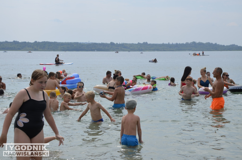 Niedziela, 10 sierpnia, nad Jeziorem Tarnobrzeskim