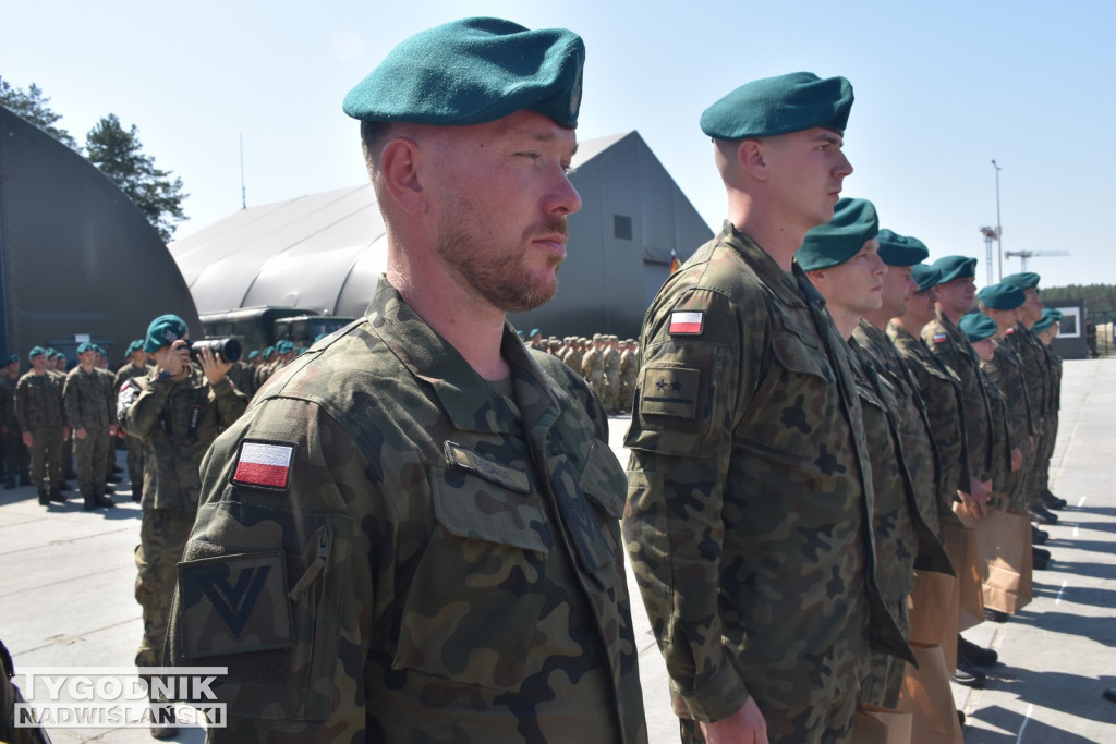 Święto Wojska Polskiego w Nowej Dębie
