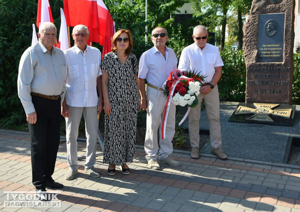 Uroczystość pod obeliskiem Józefa Piłsudskiego