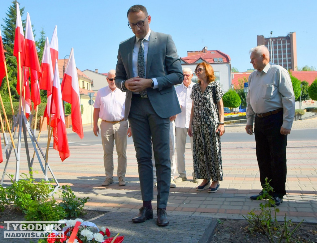 Uroczystość pod obeliskiem Józefa Piłsudskiego