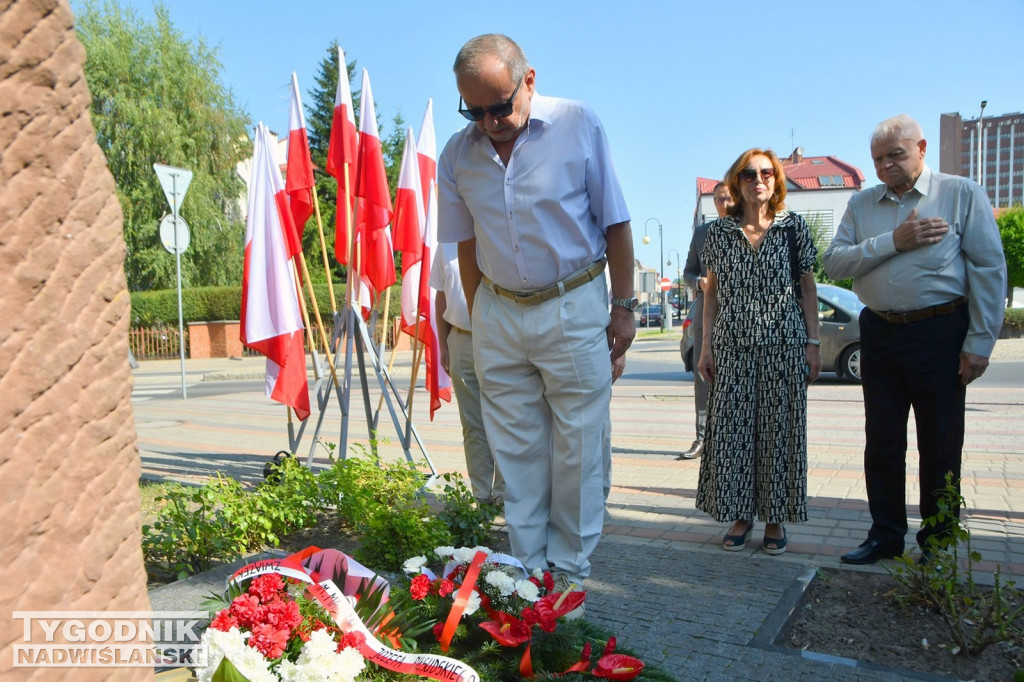 Uroczystość pod obeliskiem Józefa Piłsudskiego