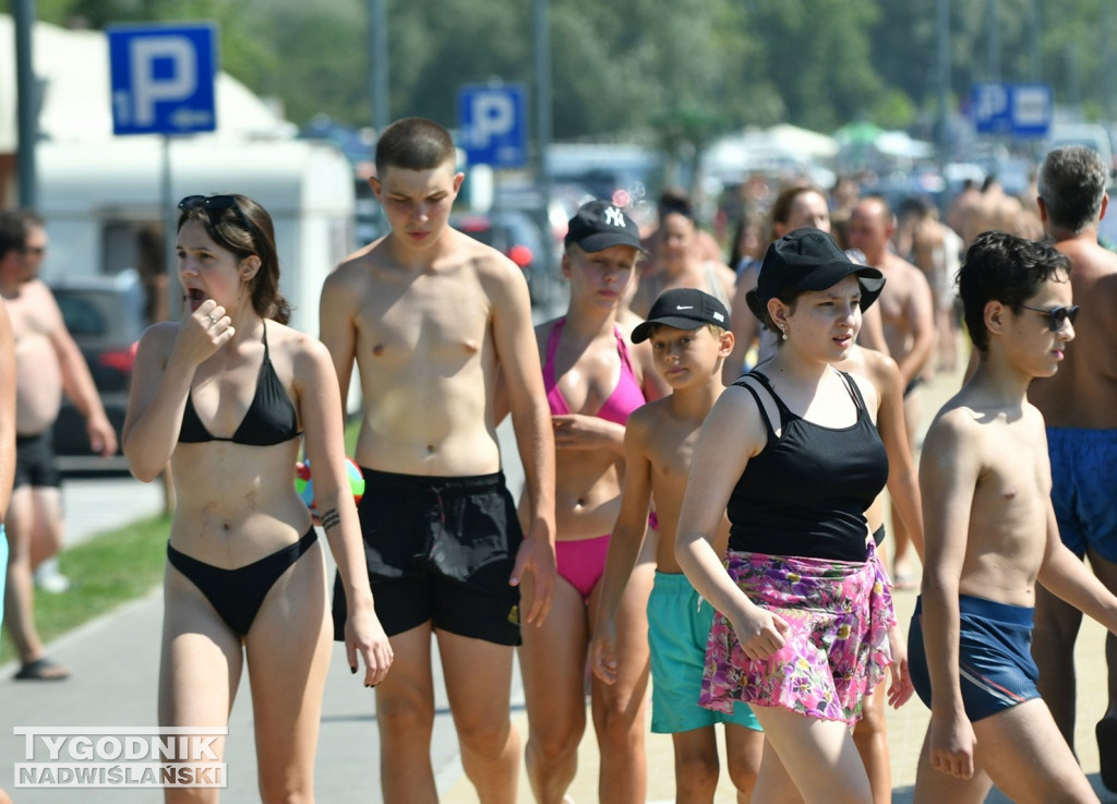 Piątek, 15 sierpnia, nad Jeziorem Tarnobrzeskim