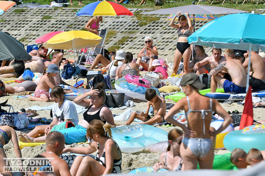 Piątek, 15 sierpnia, nad Jeziorem Tarnobrzeskim