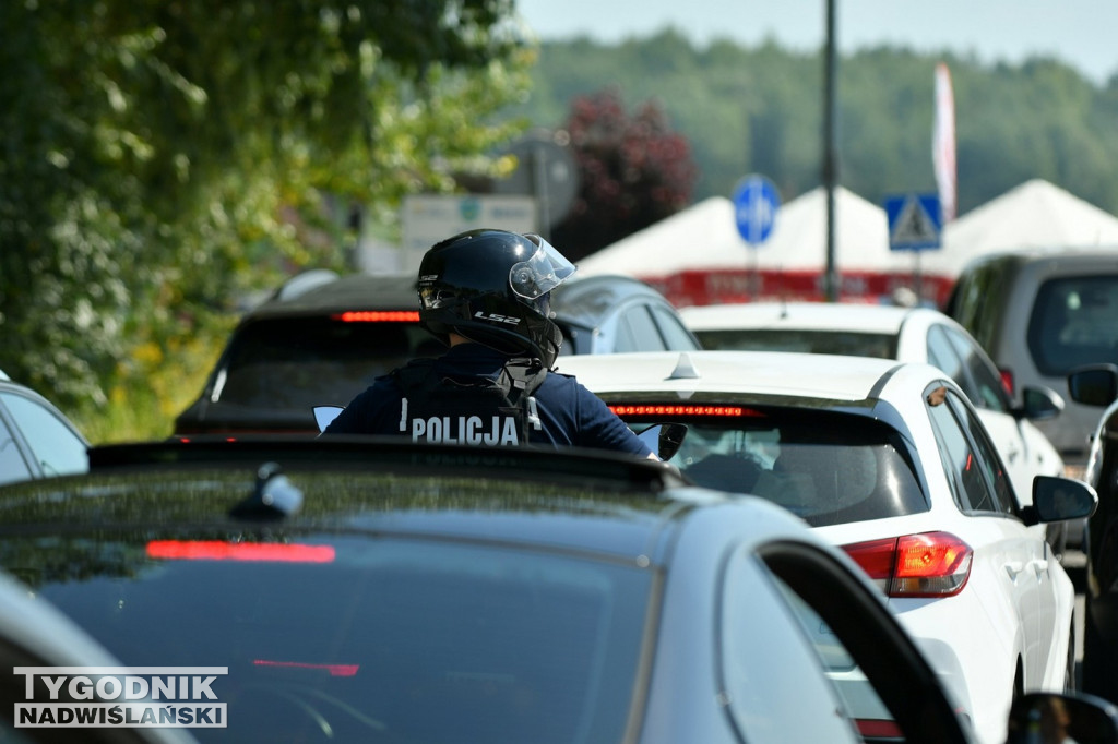 Piątek, 15 sierpnia, nad Jeziorem Tarnobrzeskim