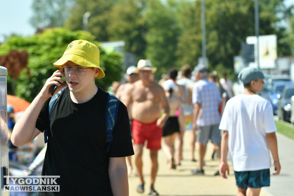 Piątek, 15 sierpnia, nad Jeziorem Tarnobrzeskim
