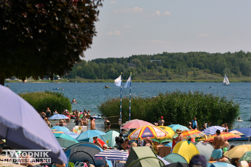 Piątek, 15 sierpnia, nad Jeziorem Tarnobrzeskim
