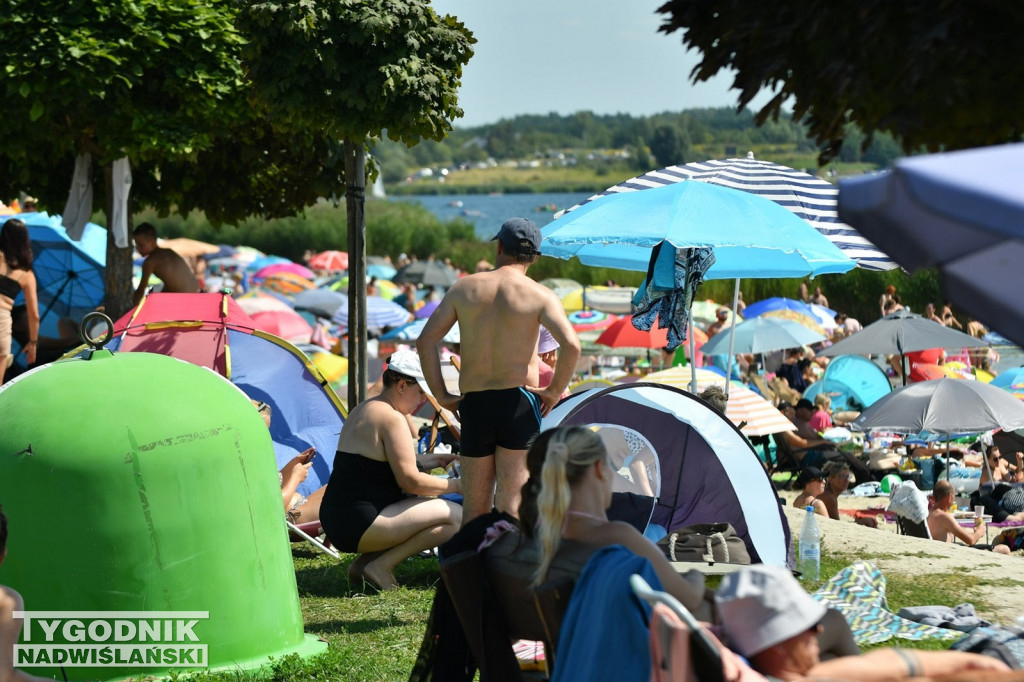 Piątek, 15 sierpnia, nad Jeziorem Tarnobrzeskim