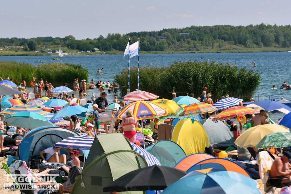 Piątek, 15 sierpnia, nad Jeziorem Tarnobrzeskim