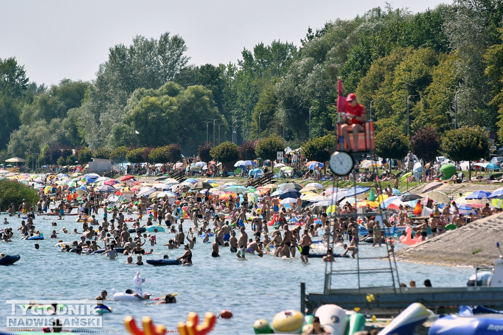 Piątek, 15 sierpnia, nad Jeziorem Tarnobrzeskim