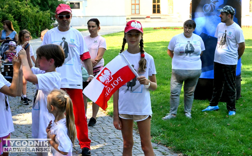 Patriotyczne bieganie 15 sierpnia w Tarnobrzegu