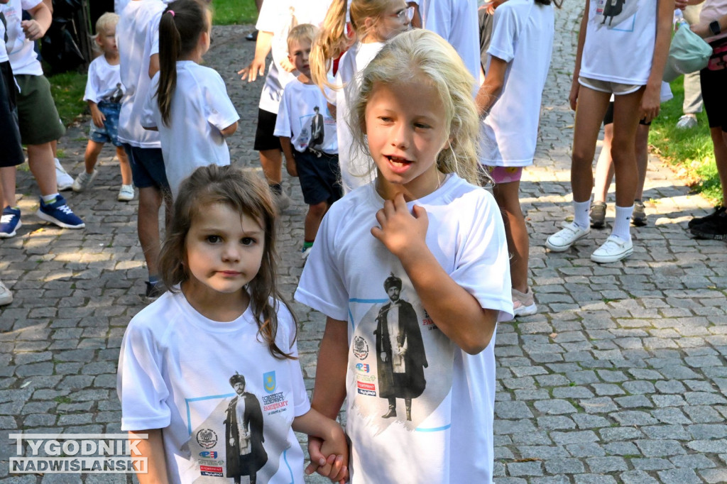 Patriotyczne bieganie 15 sierpnia w Tarnobrzegu