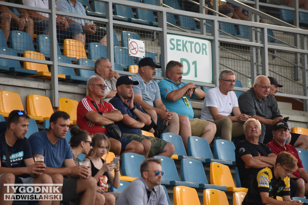 Zdjęcia kibiców mecz Siarka - Sokół