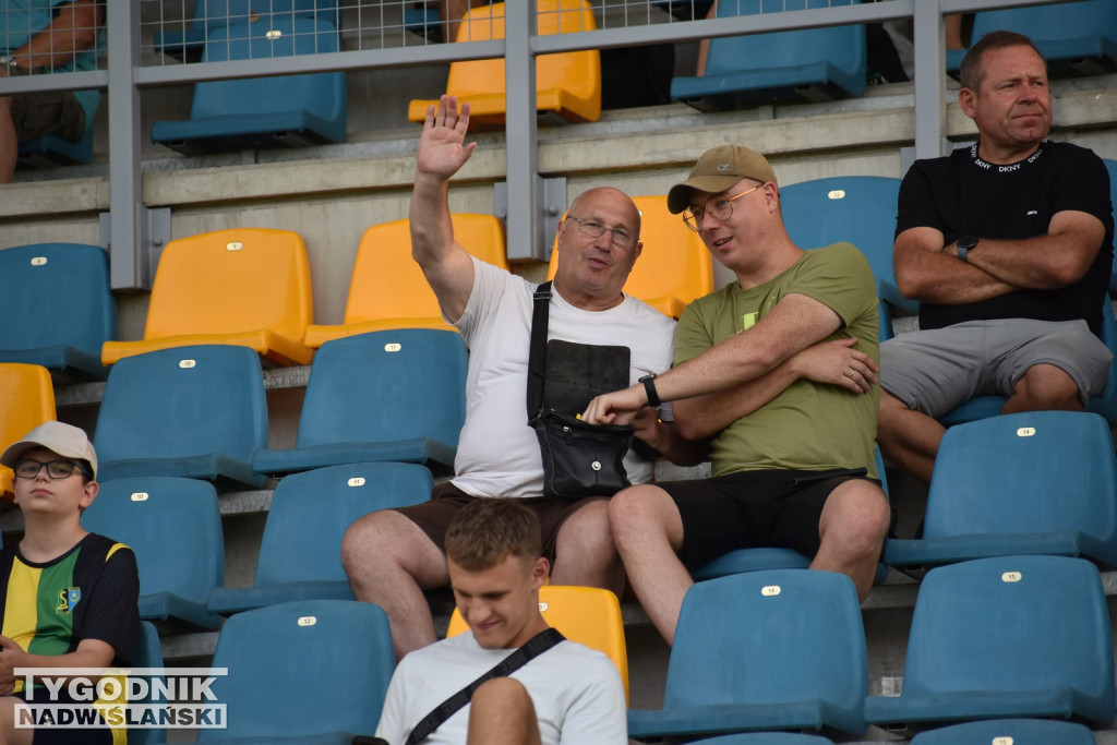 Zdjęcia kibiców mecz Siarka - Sokół