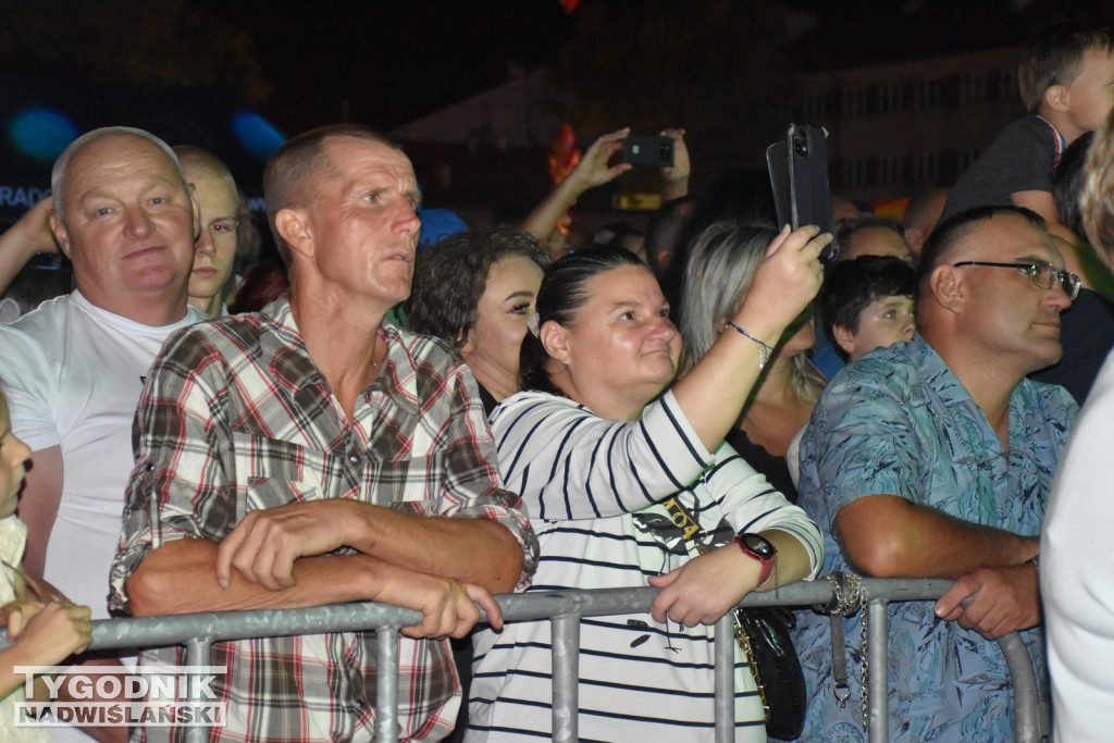 Zespół Piersi na Jarmarku w Klimontowie