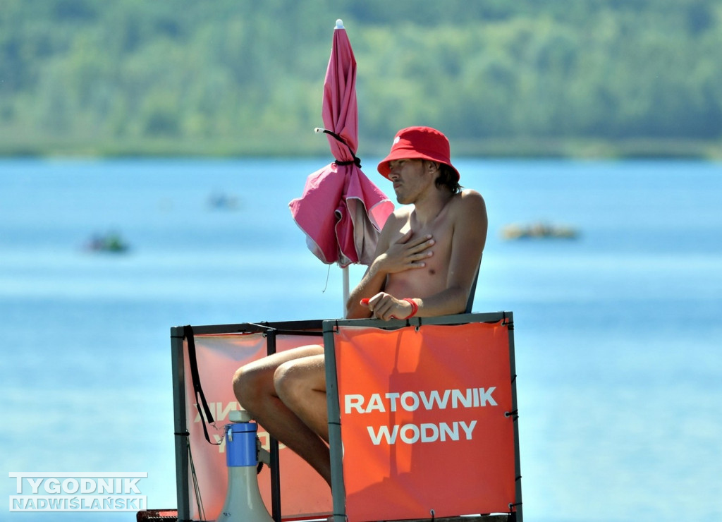 Jezioro Tarnobrzeskie w niedzielę, 17 sierpnia