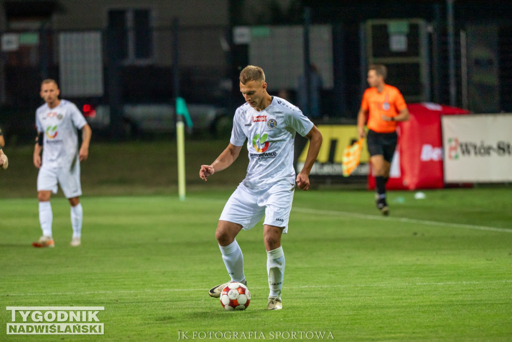 Stal Stalowa Wola - Unia Skierniewice