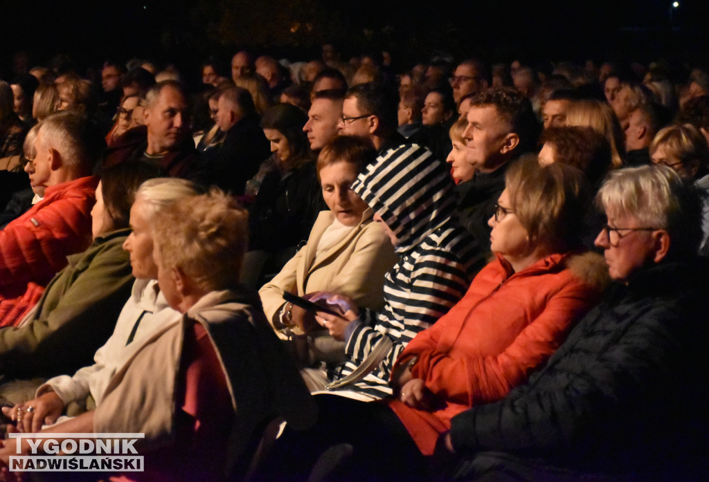 Koncert Renaty Przemyk z zespołem Dagadana