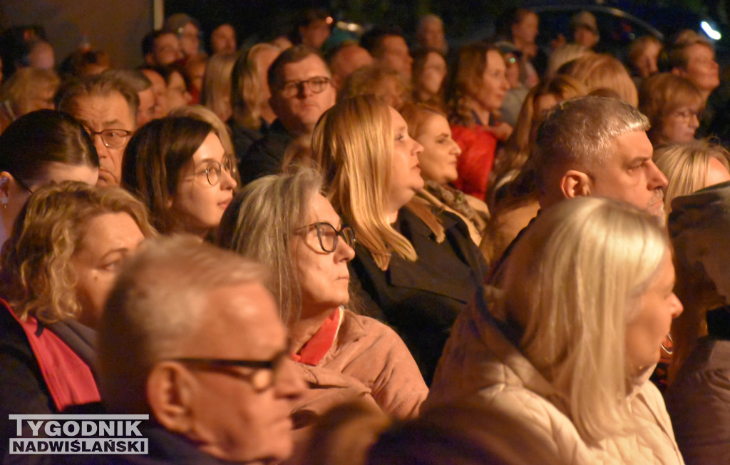 Koncert Renaty Przemyk z zespołem Dagadana